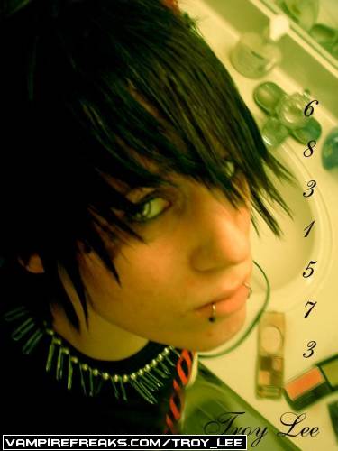 emo boy 4.jpg